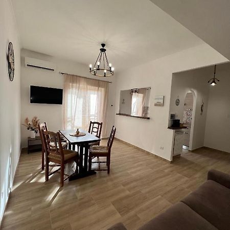 Waikiki House Apartment ปาสซอสกูโร ภายนอก รูปภาพ